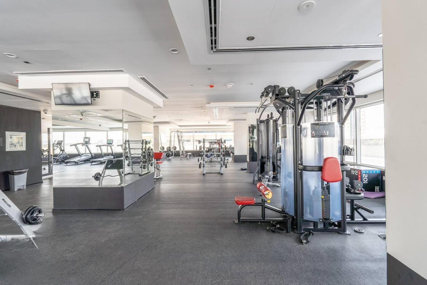 Apartment Hera Tower Sport - By Golden Casa Dubai