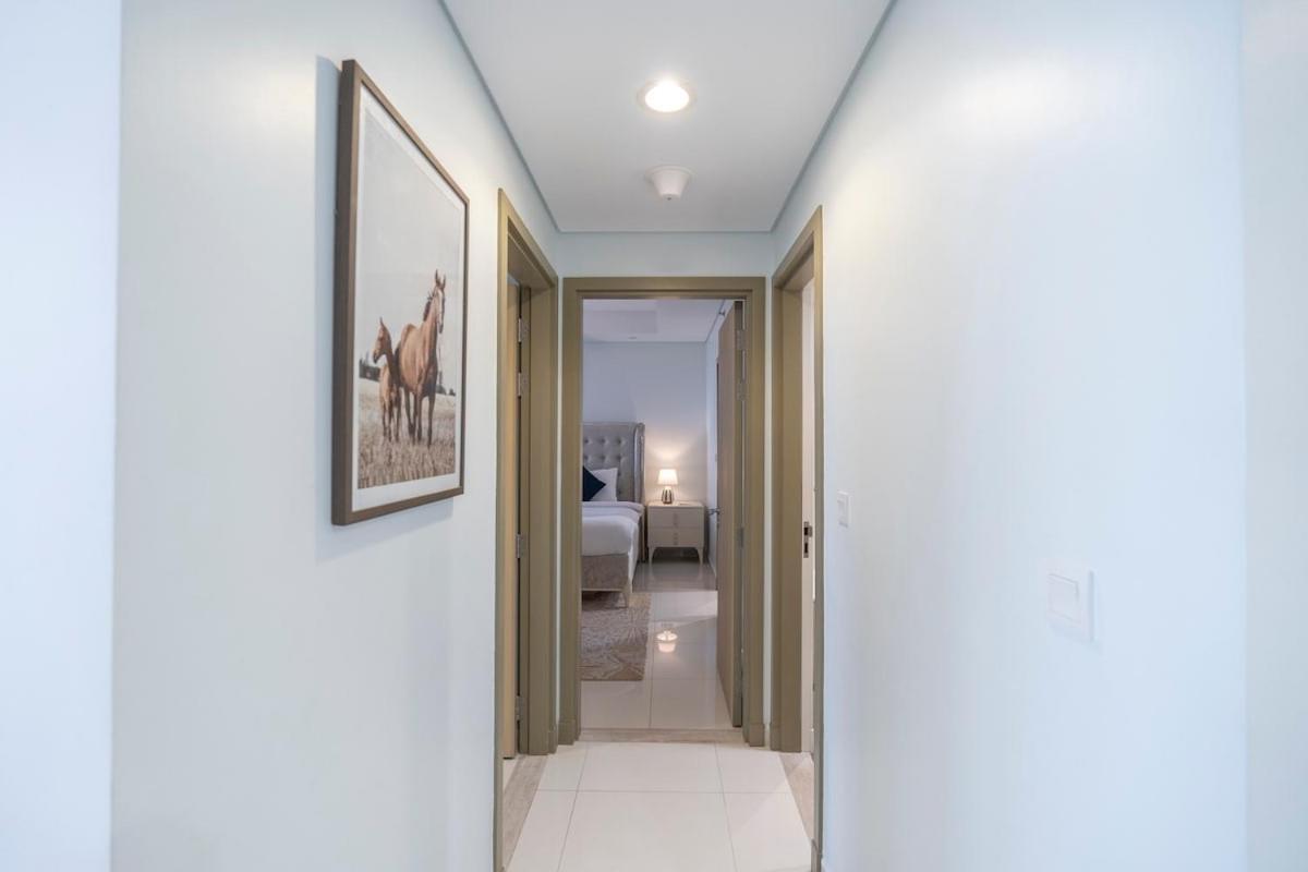 Apartment Prestigious 2-bedroom With Easy City Access In Business Bay Dubai