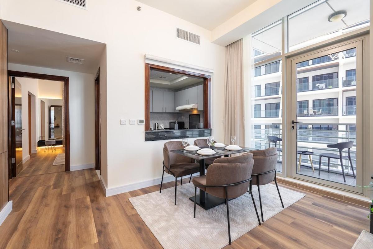 Relaxing Modern For 4 In Business Bay