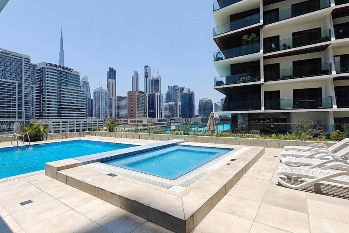 Relaxing Modern For 4 In Business Bay Apartment