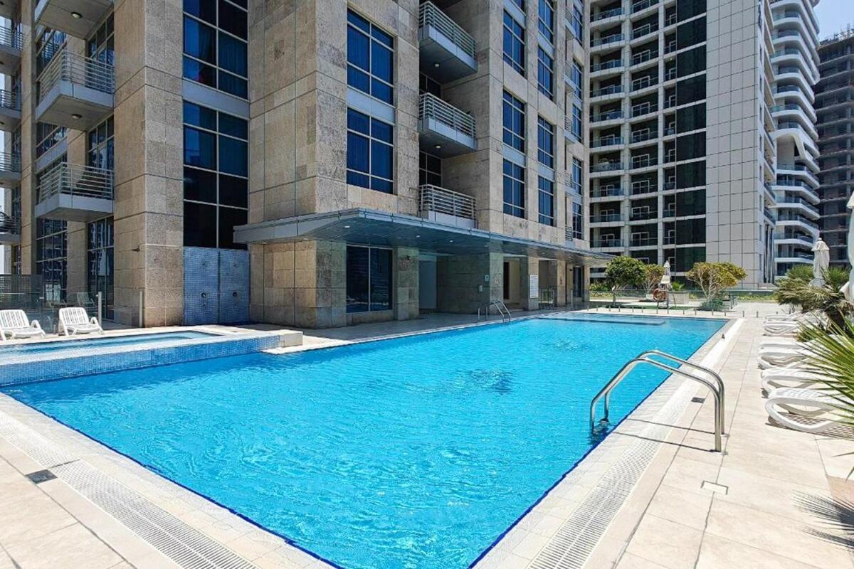 Apartment Relaxing Modern For 4 In Business Bay *