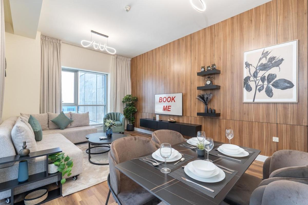 Relaxing Modern For 4 In Business Bay Apartment