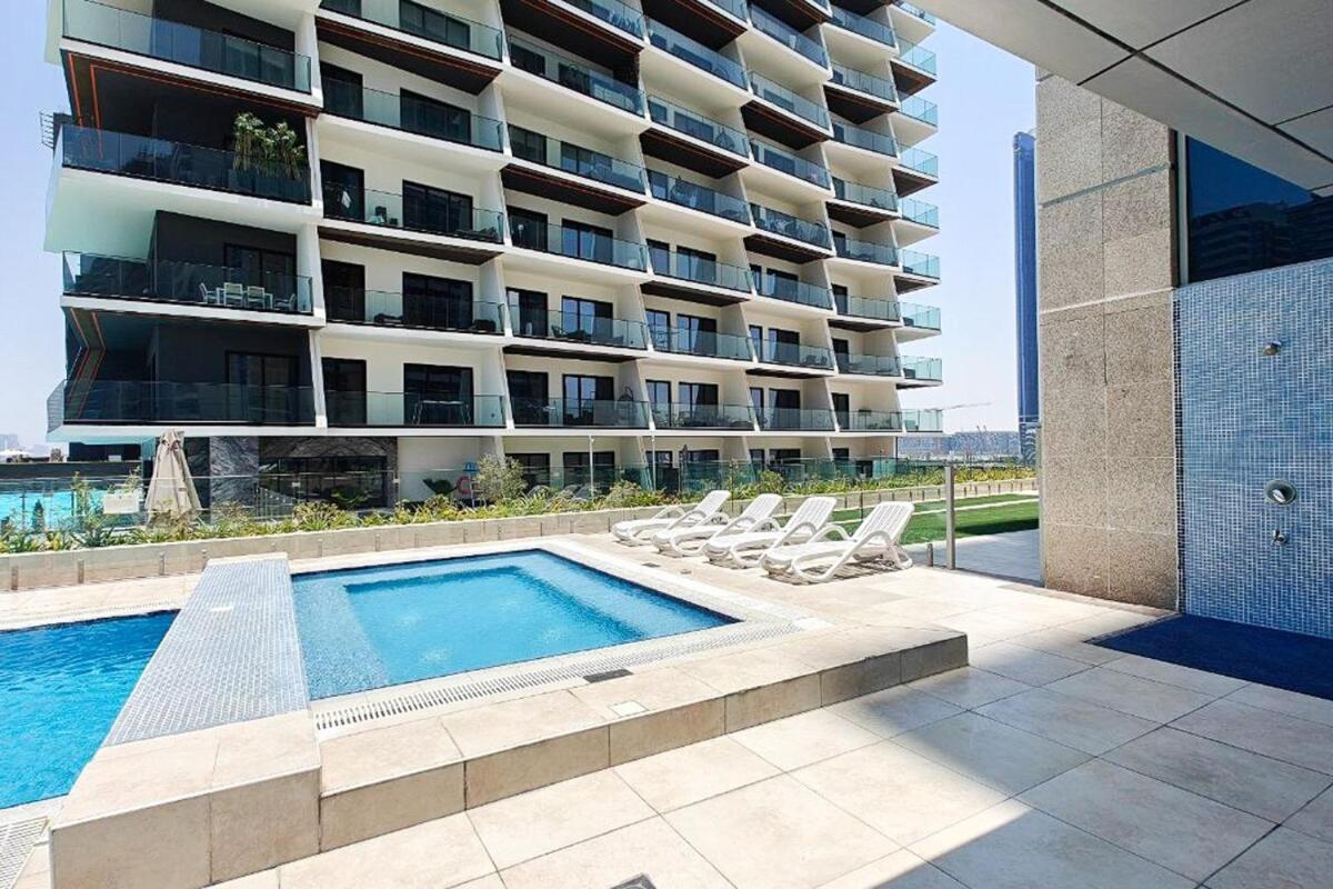 Apartment Relaxing Modern For 4 In Business Bay *