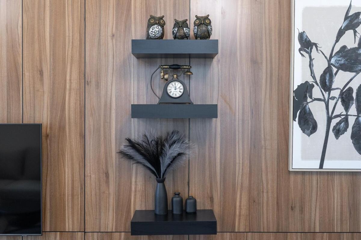 Relaxing Modern For 4 In Business Bay Apartment Dubai