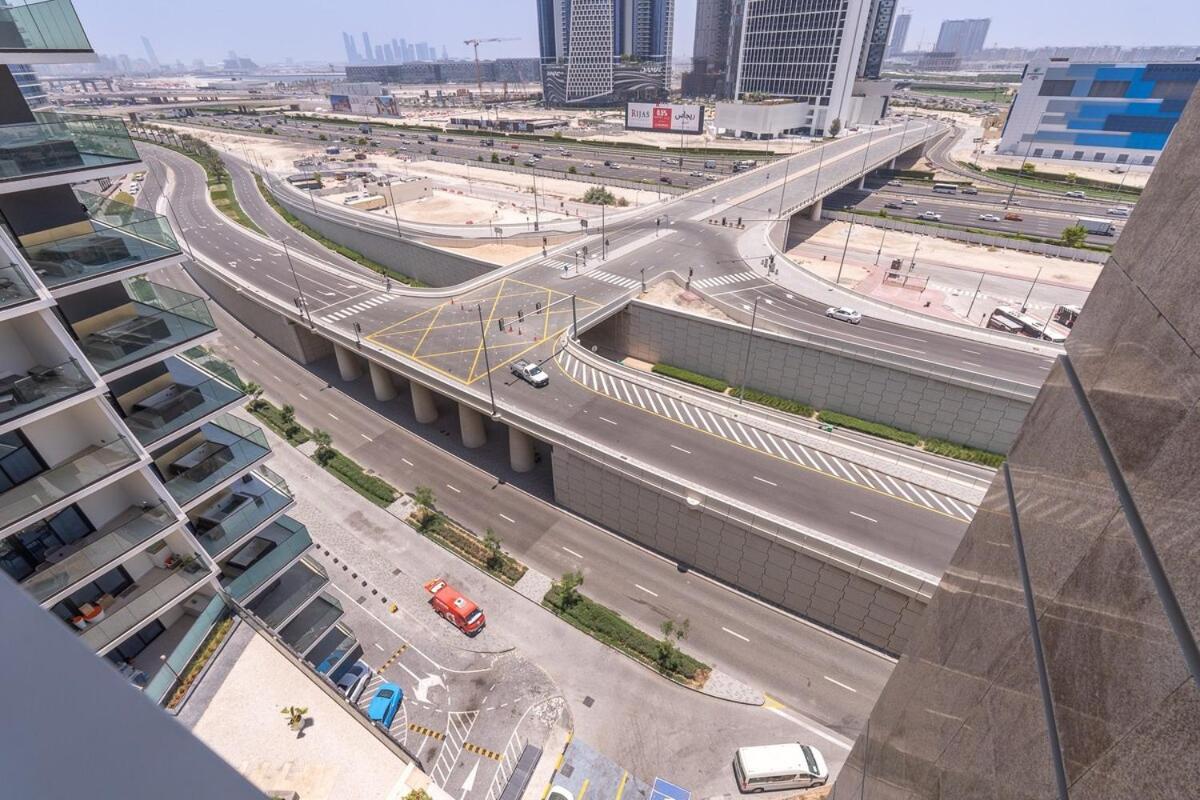 Relaxing Modern For 4 In Business Bay Apartment Dubai