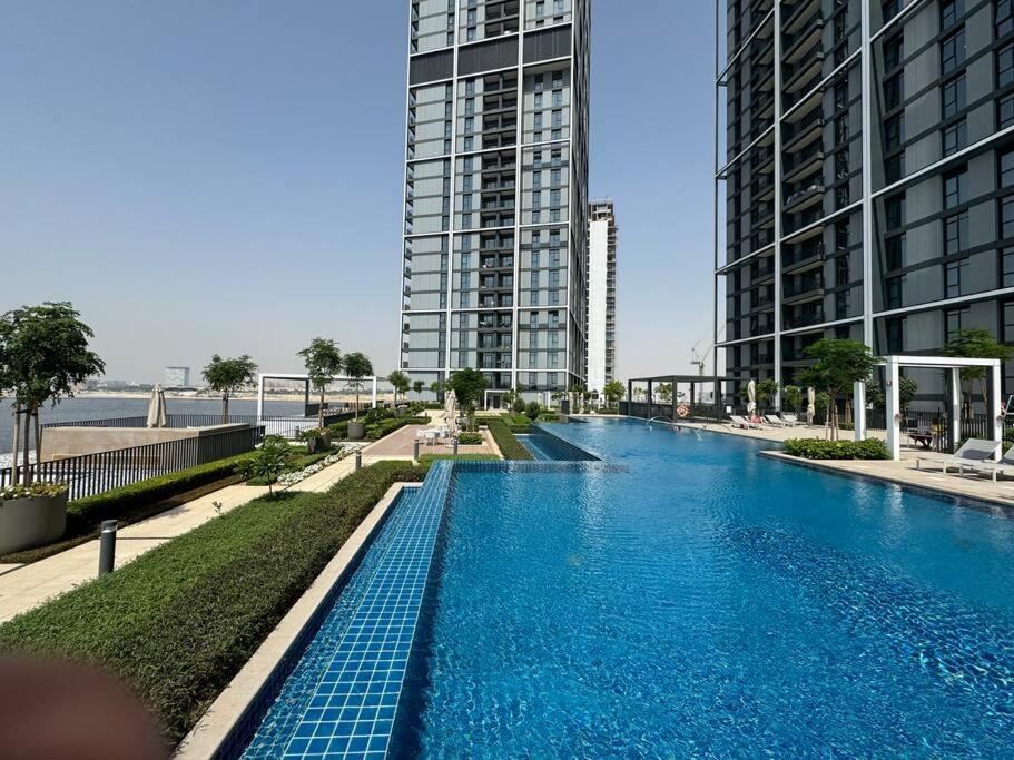 Stunning 1bdr With Style In Creek Harbour Apartment