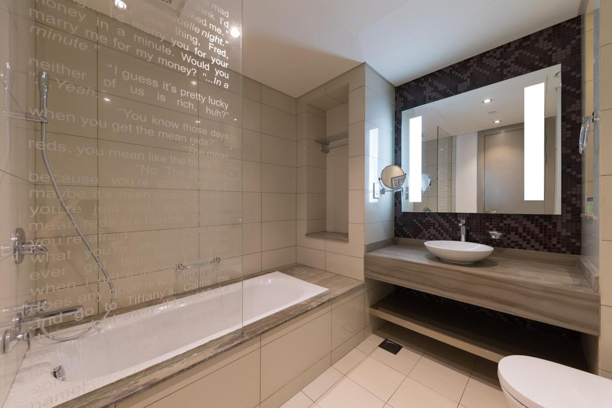Apartment Cozy 1br With Balcony Great View, Damac Towers Dubai