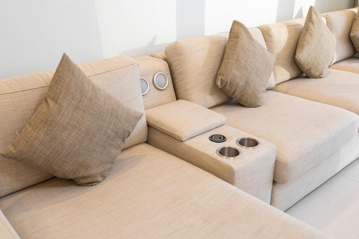 Apartment Prestigious 2-bedroom With Easy City Access In Business Bay *
