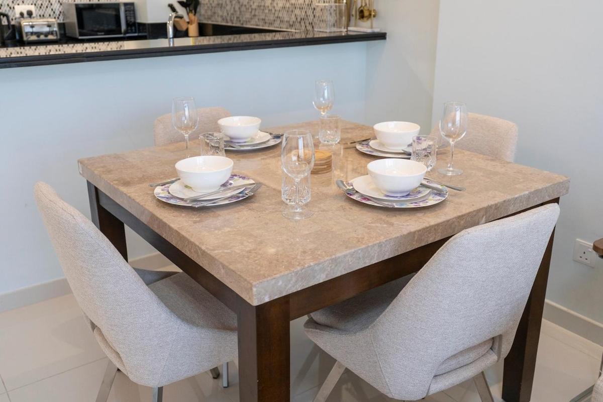 Prestigious 2-bedroom With Easy City Access In Business Bay Apartment