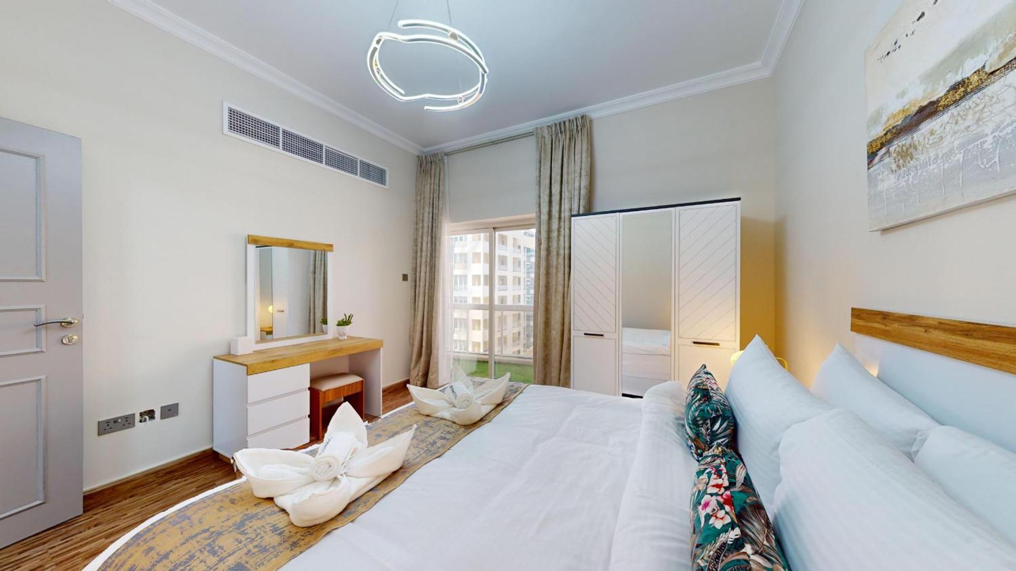 Apartment Elegant 2br In Marina Pearl - Marina Dubai