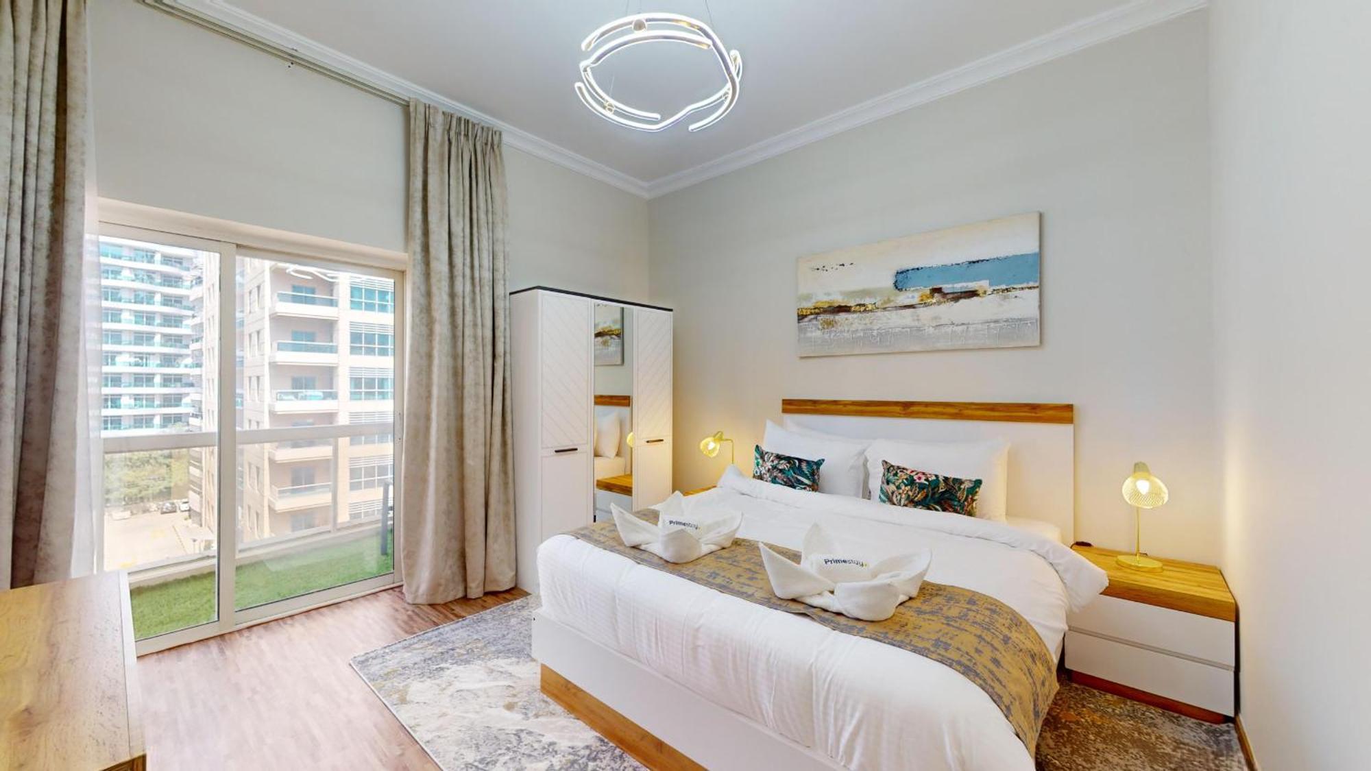 Elegant 2br In Marina Pearl - Marina Apartment