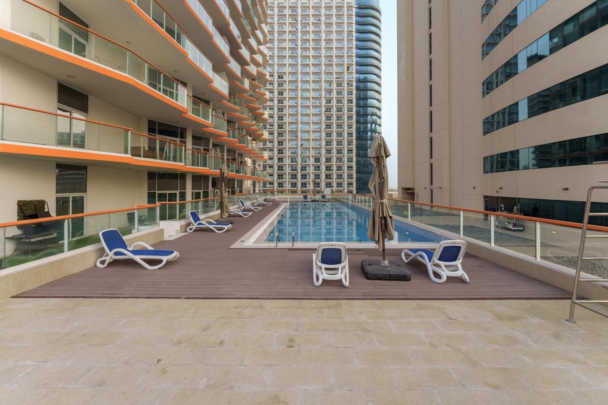 In Business Bay With Stunning Views Of Burj Khalifa & Canal Apartment Dubai