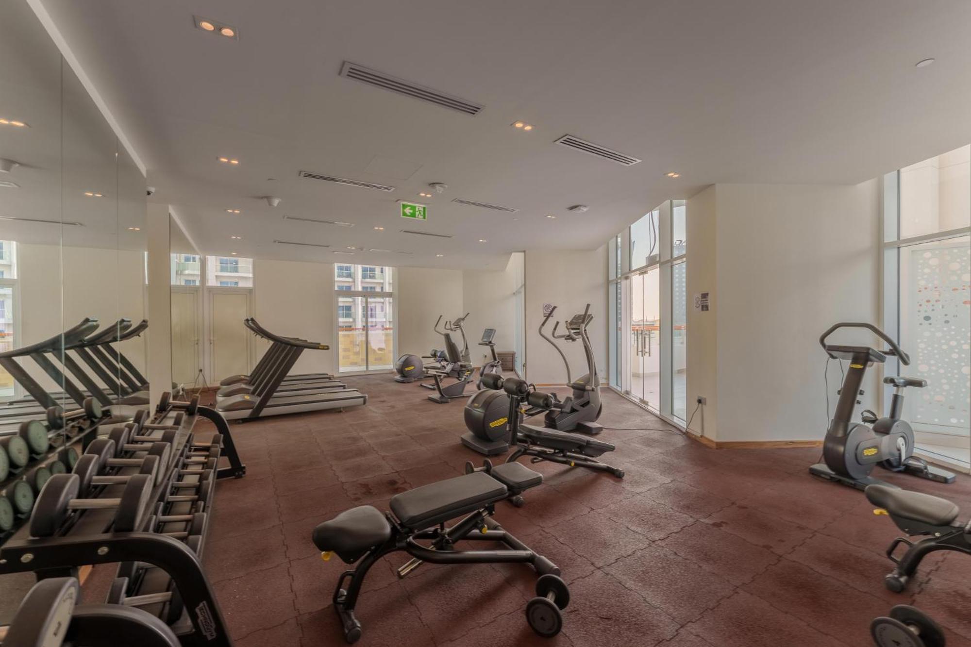 In Business Bay With Stunning Views Of Burj Khalifa & Canal Apartment Dubai