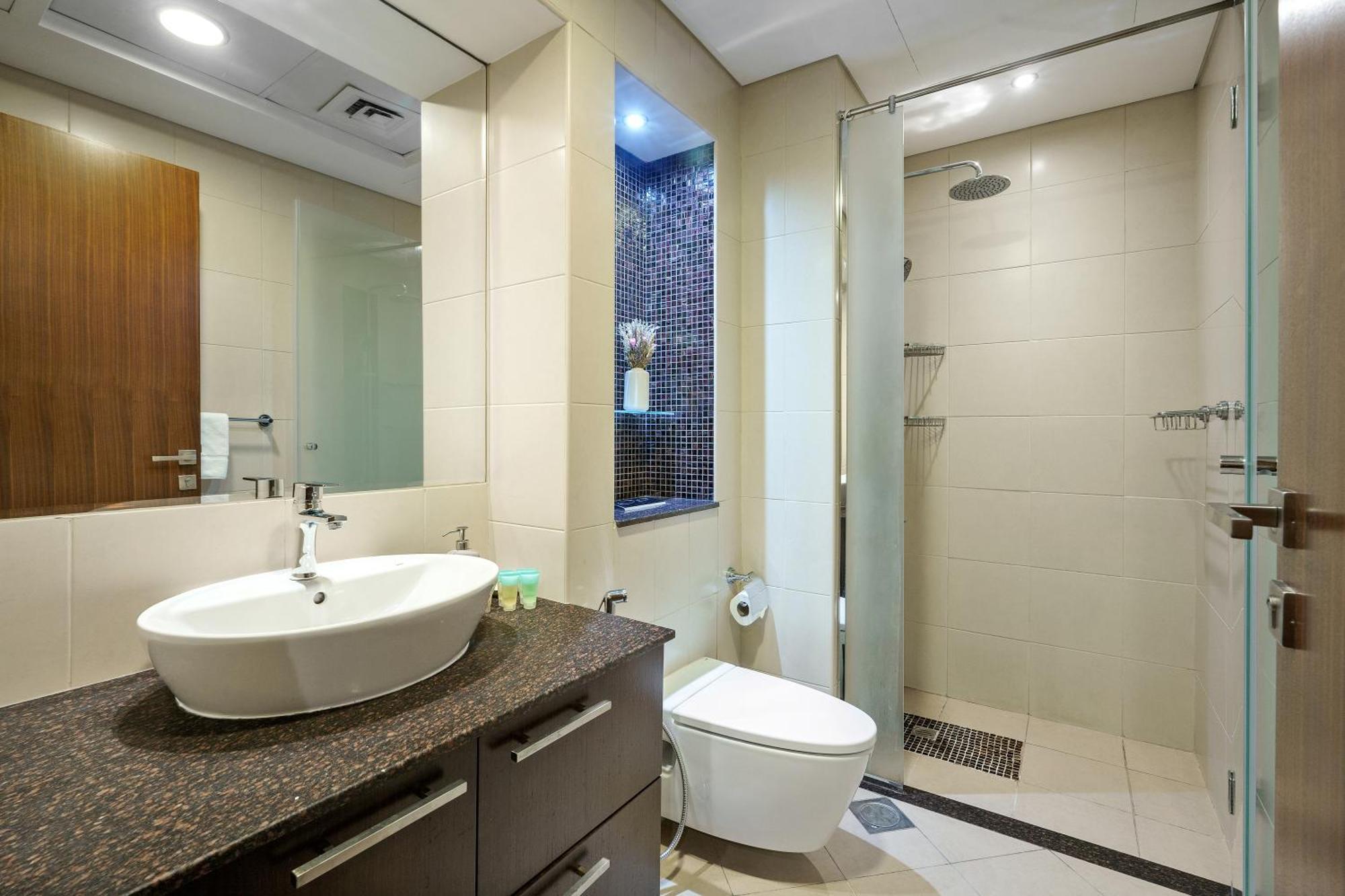 Apartment Dayf-ali City's Heart Chic 1 Bedroom Huge Terrace And Great Access Dubai