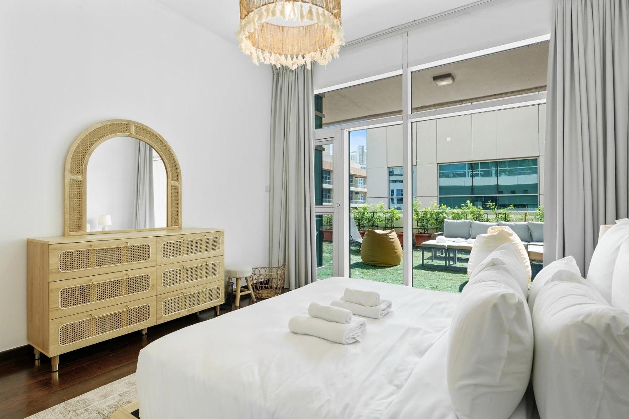 Apartment Dayf-ali City's Heart Chic 1 Bedroom Huge Terrace And Great Access