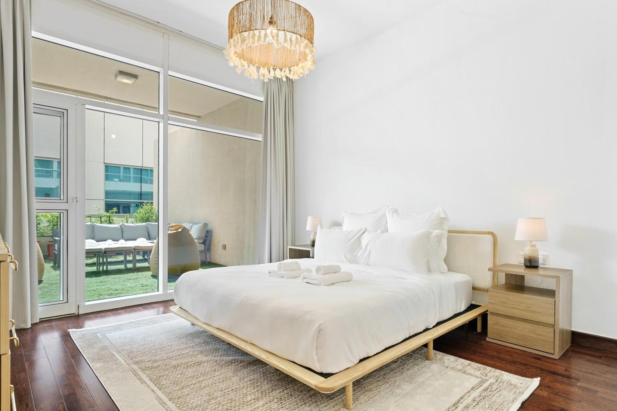 Apartment Dayf-ali City's Heart Chic 1 Bedroom Huge Terrace And Great Access Dubai