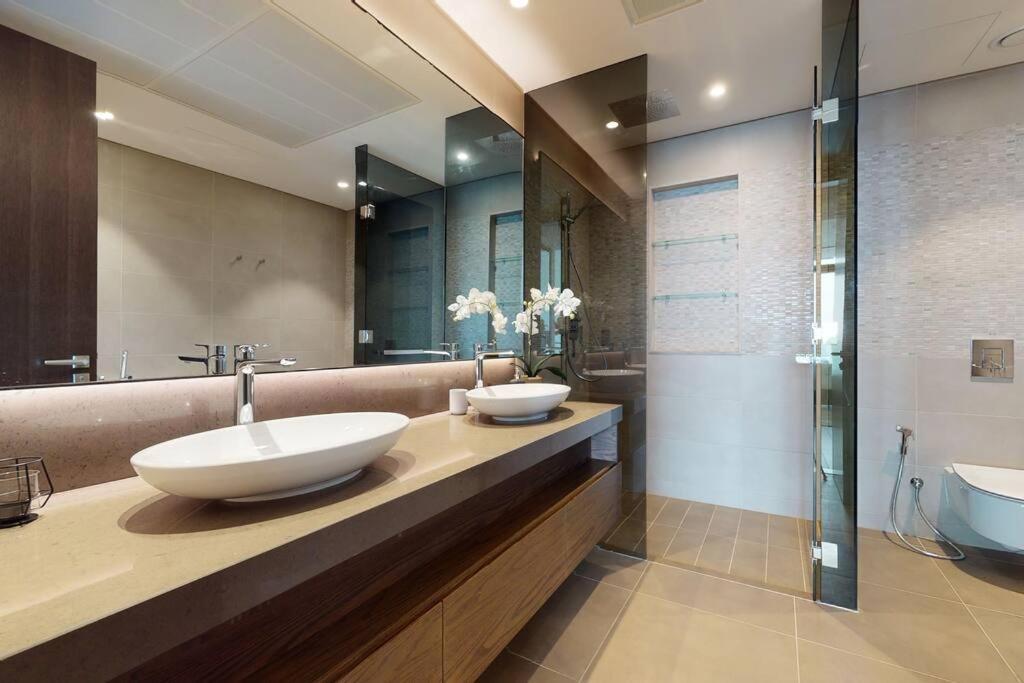 Breathtaking View Luxury One A Kind!