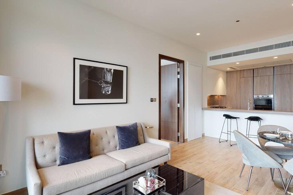 Breathtaking View Luxury One A Kind! Apartment