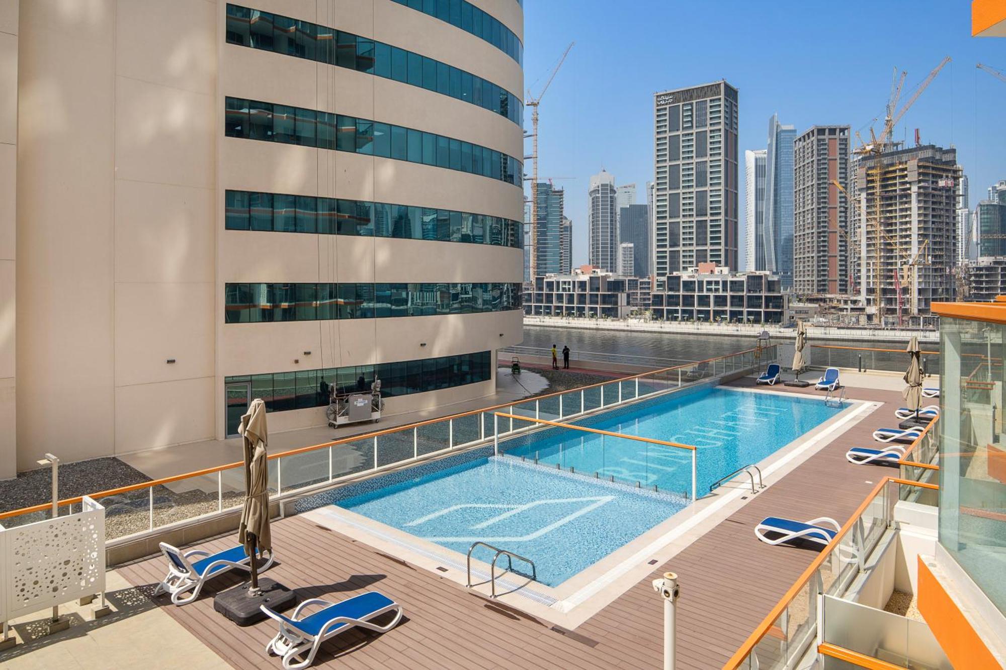 Lovely 2br With Pool, Gym & Kid's Playground