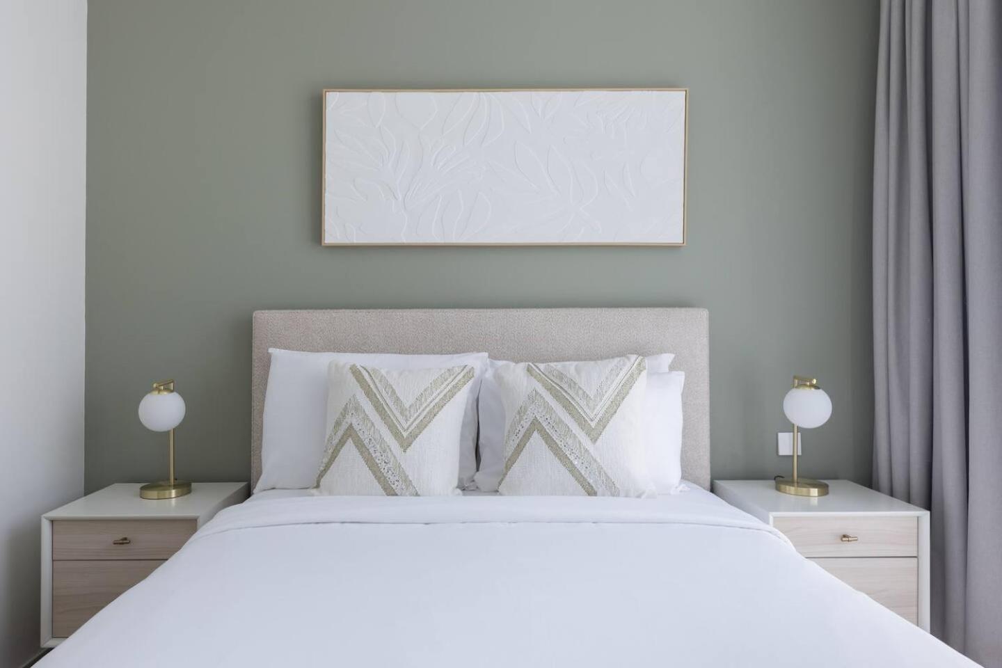 Palace Creek Harbour 1 Bd Apartment *