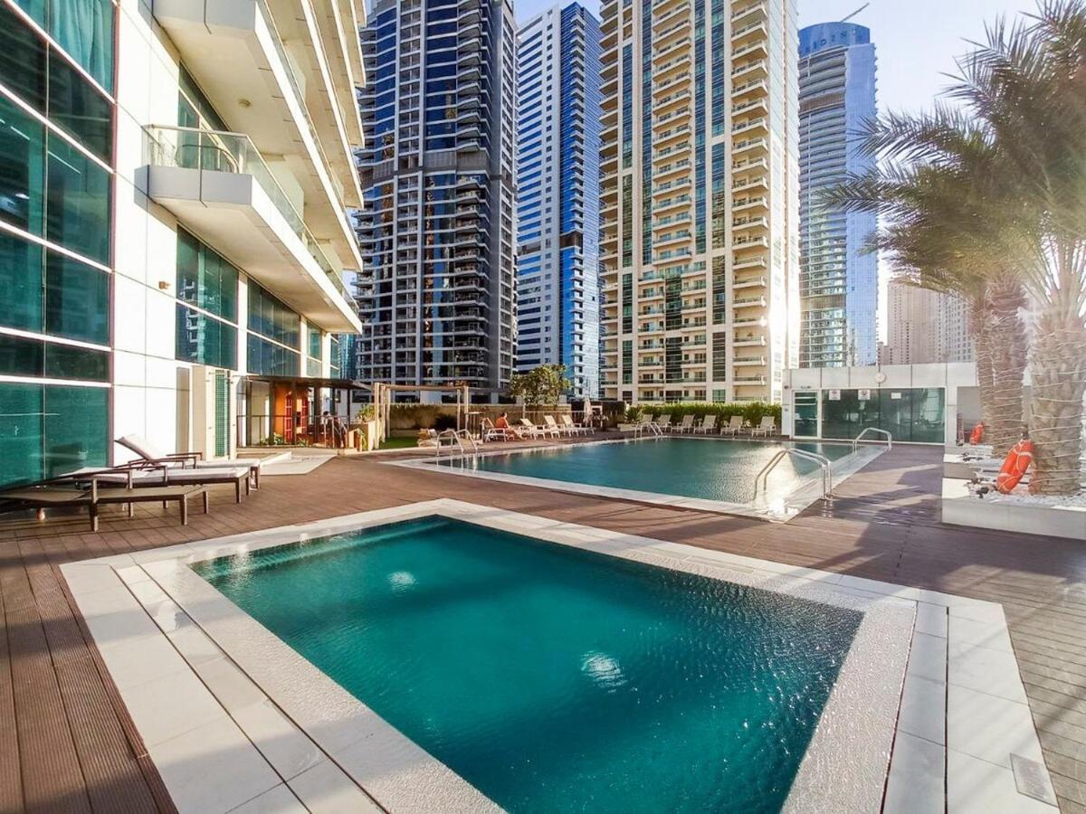 Apartment Cozy Spacious 1-bedroom Haven In Marina