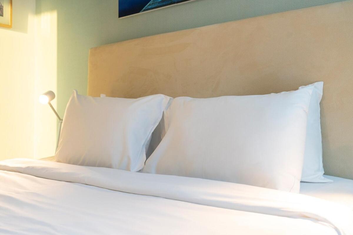 Cozy Spacious 1-bedroom Haven In Marina Apartment *