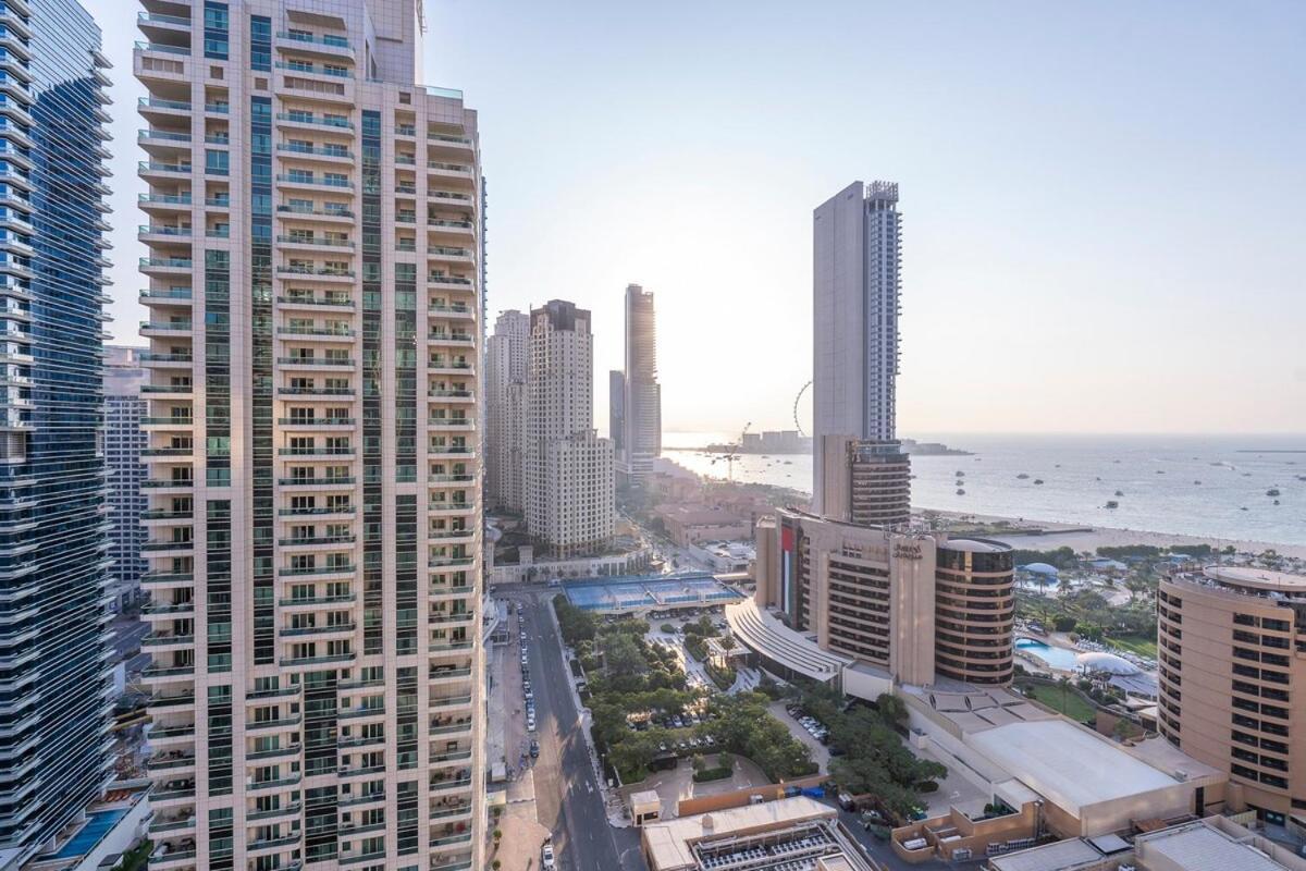 Cozy Spacious 1-bedroom Haven In Marina Apartment Dubai