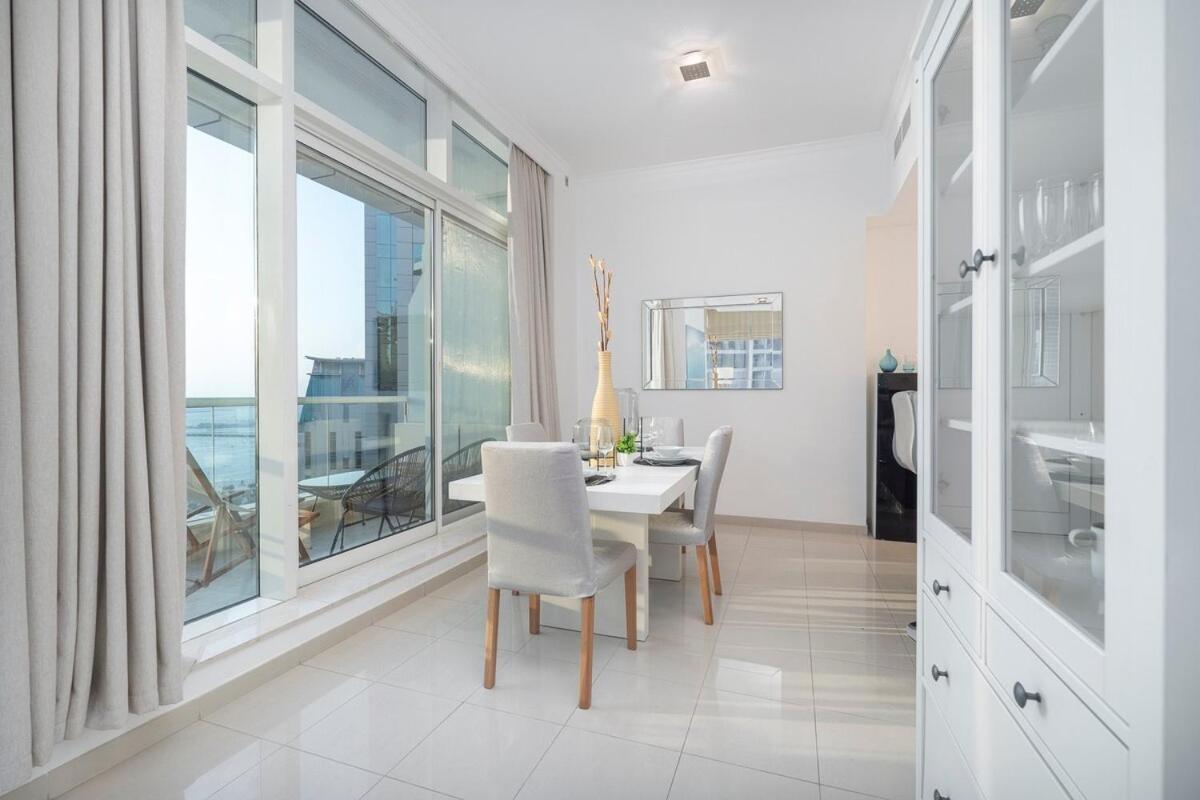 Apartment Cozy Spacious 1-bedroom Haven In Marina *