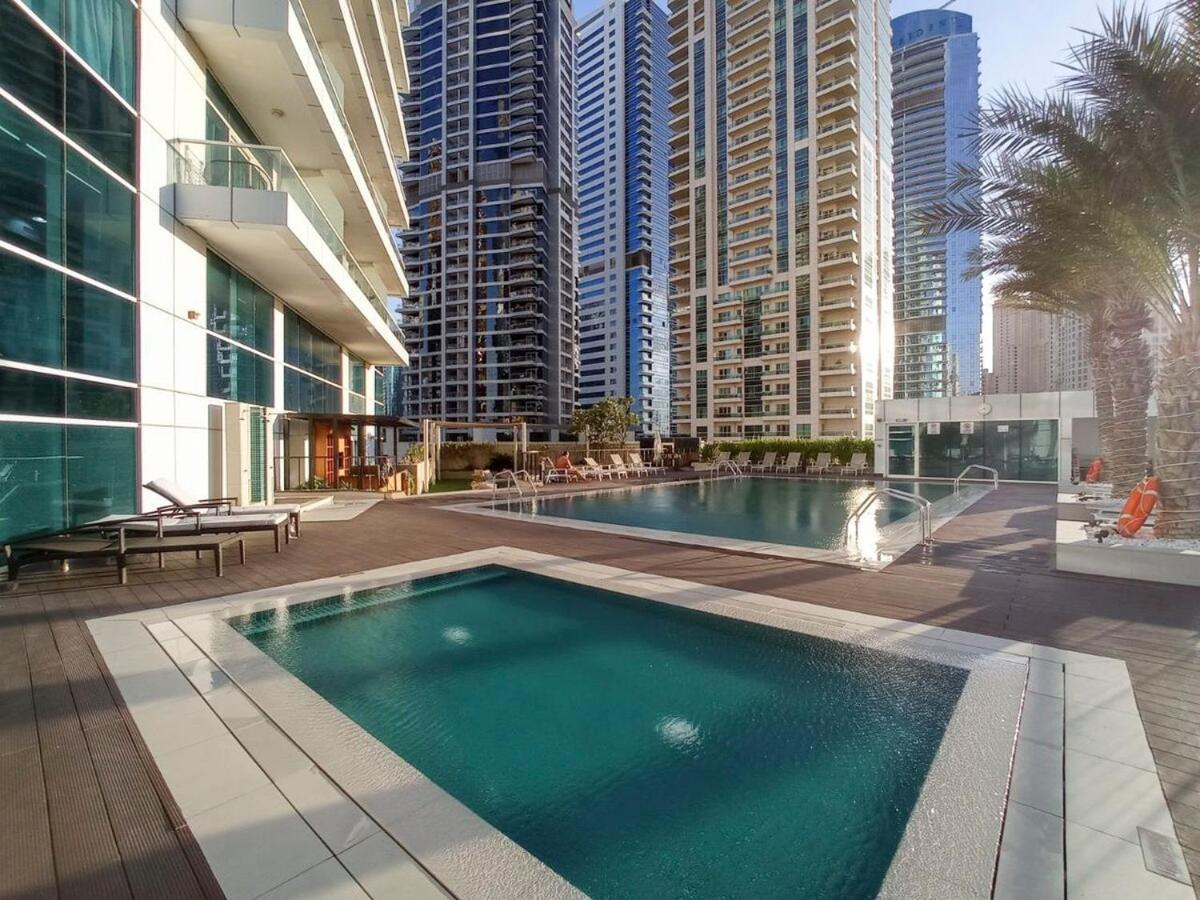 Cozy Spacious 1-bedroom Haven In Marina Apartment *