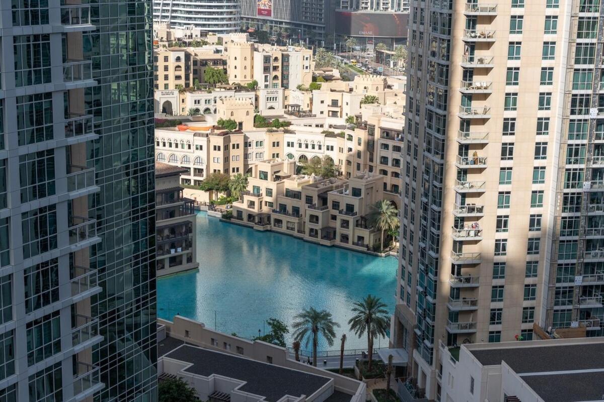 Elite 2-bedroom Flat In Downton With Burj Khalifa View! Dubai
