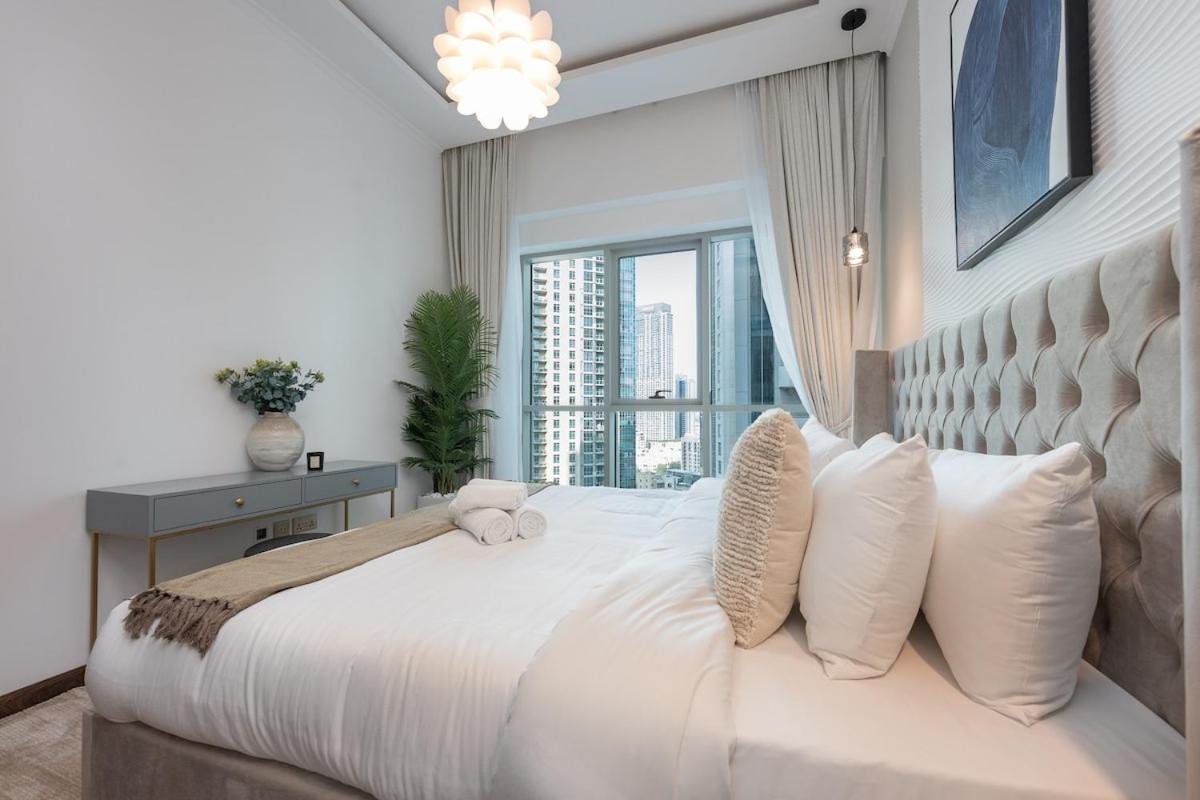 Elite 2-bedroom Flat In Downton With Burj Khalifa View!