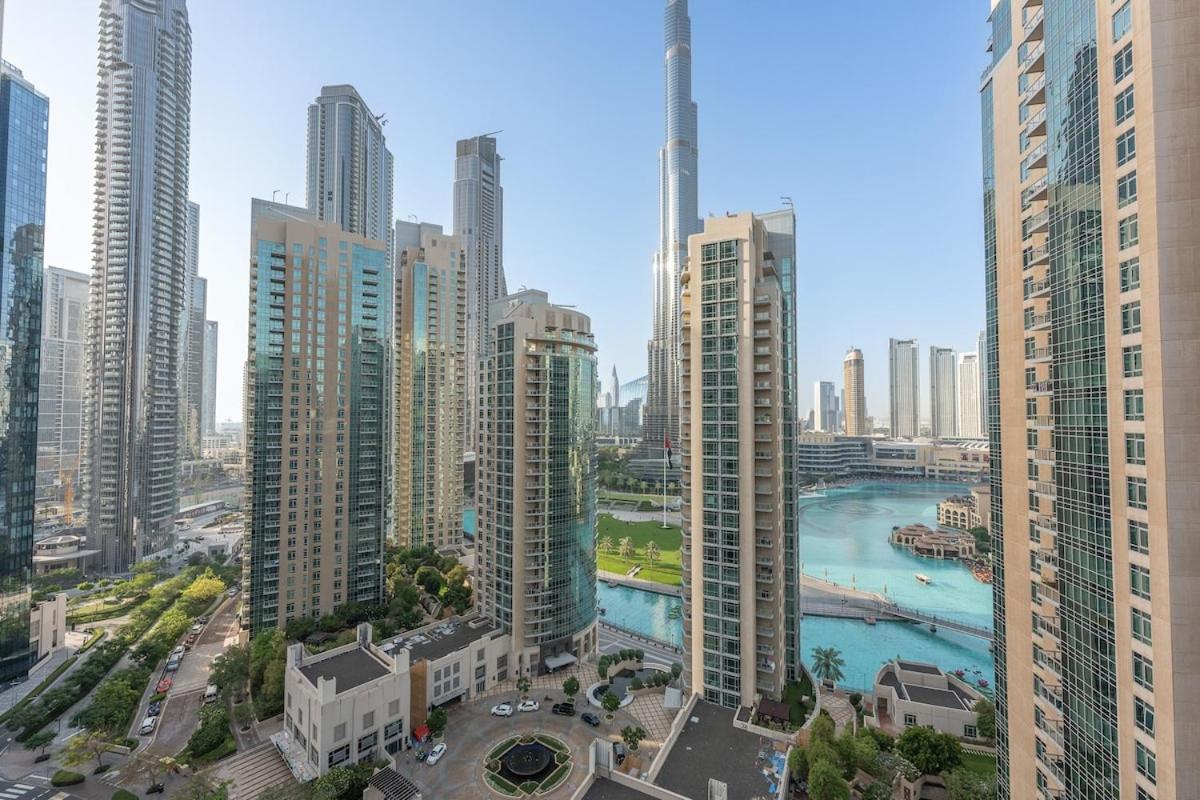 Elite 2-bedroom Flat In Downton With Burj Khalifa View! * Dubai