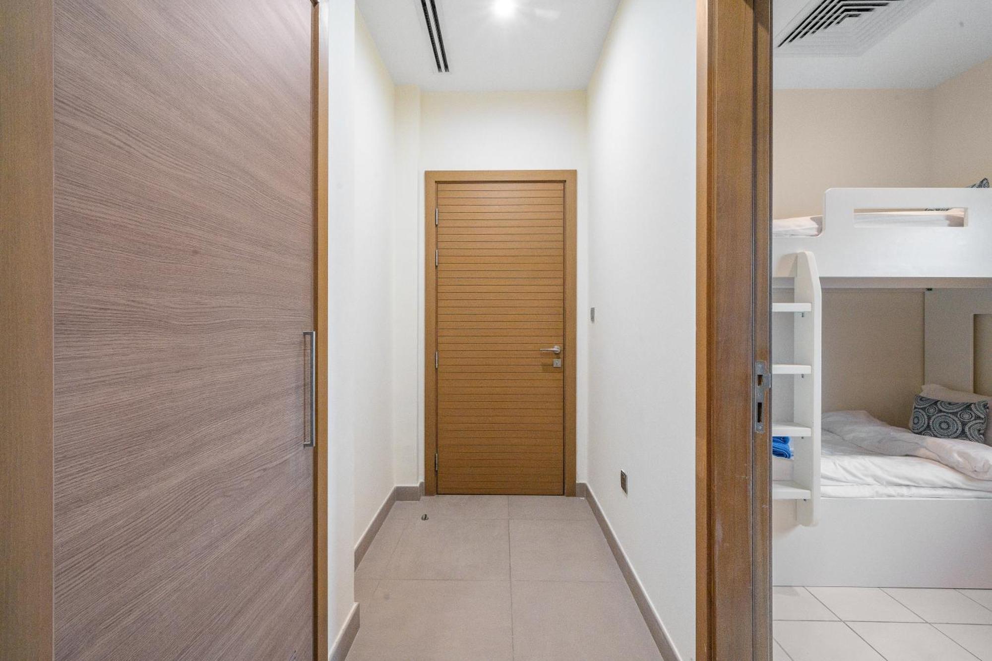 Newarabian Sidra1 - 4 Bedroom & Maid Villa Dubai