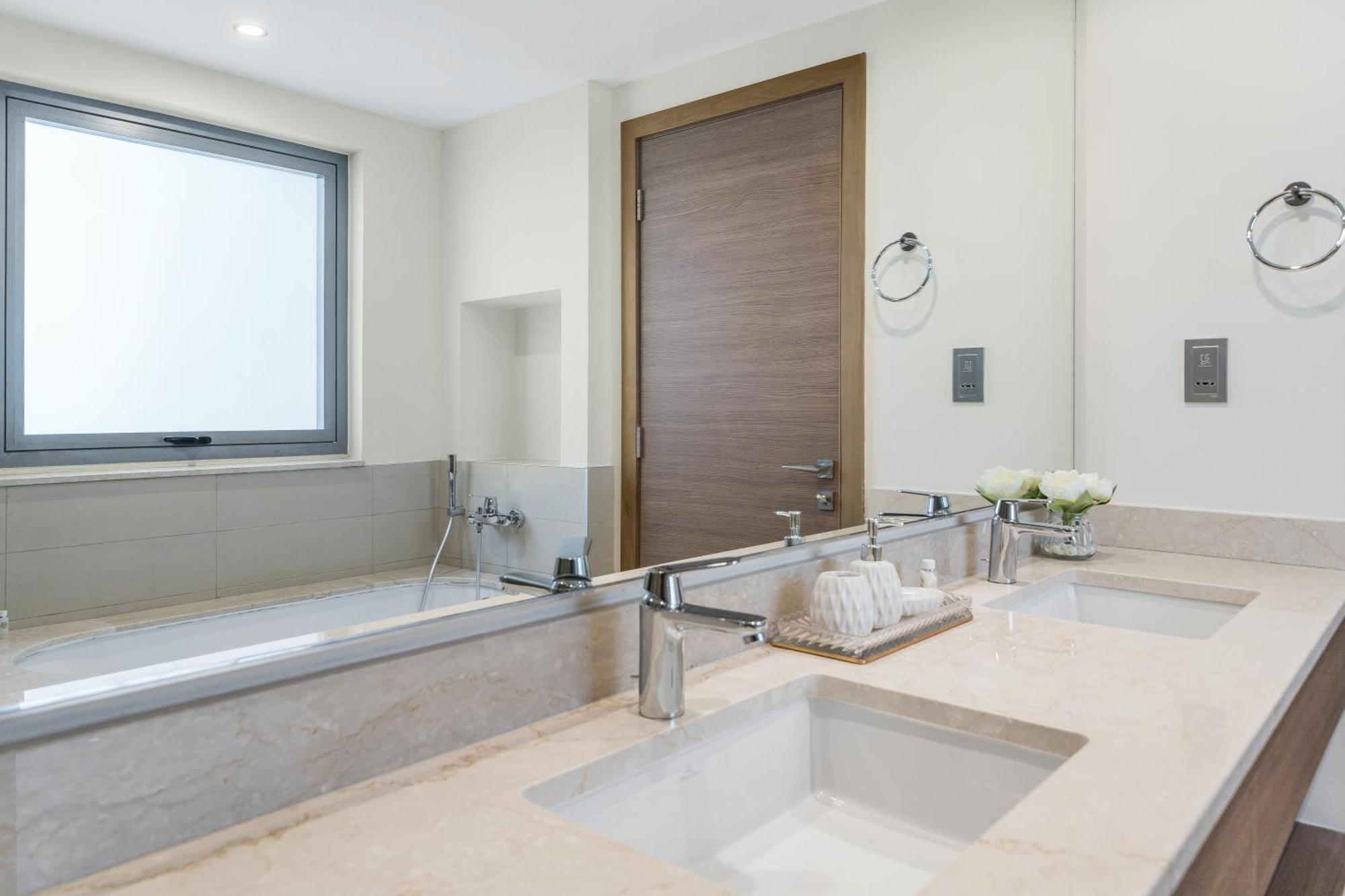 Newarabian Sidra1 - 4 Bedroom & Maid *