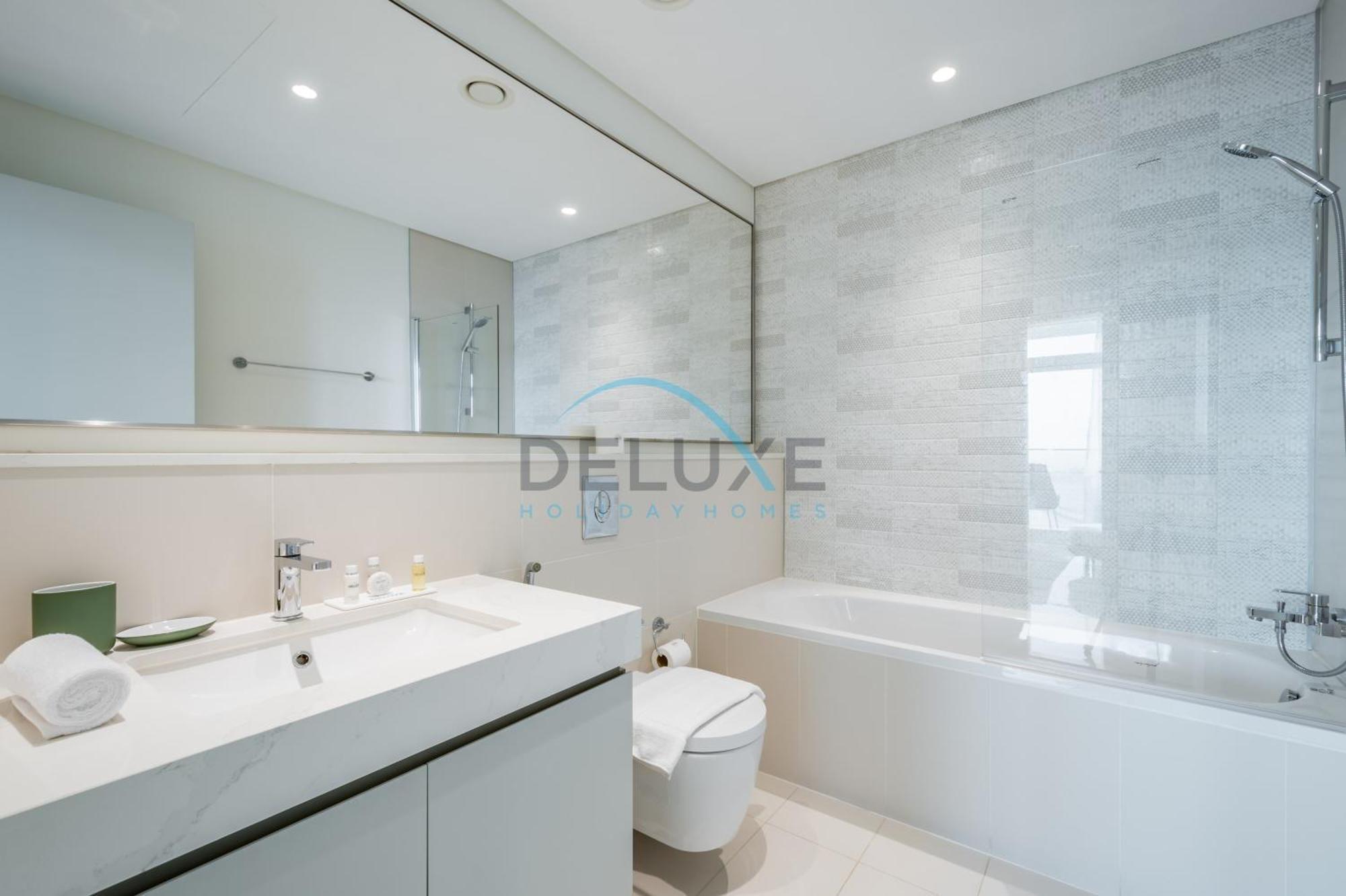 Classy 3br With Assistant At Sunrise Bay Tower 1 Emaar Beachfront, Marina By Deluxe Homes