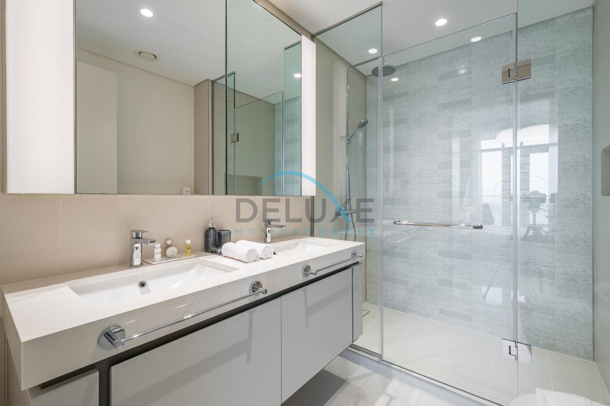 Classy 3br With Assistant At Sunrise Bay Tower 1 Emaar Beachfront, Marina By Deluxe Homes Apartment Dubai