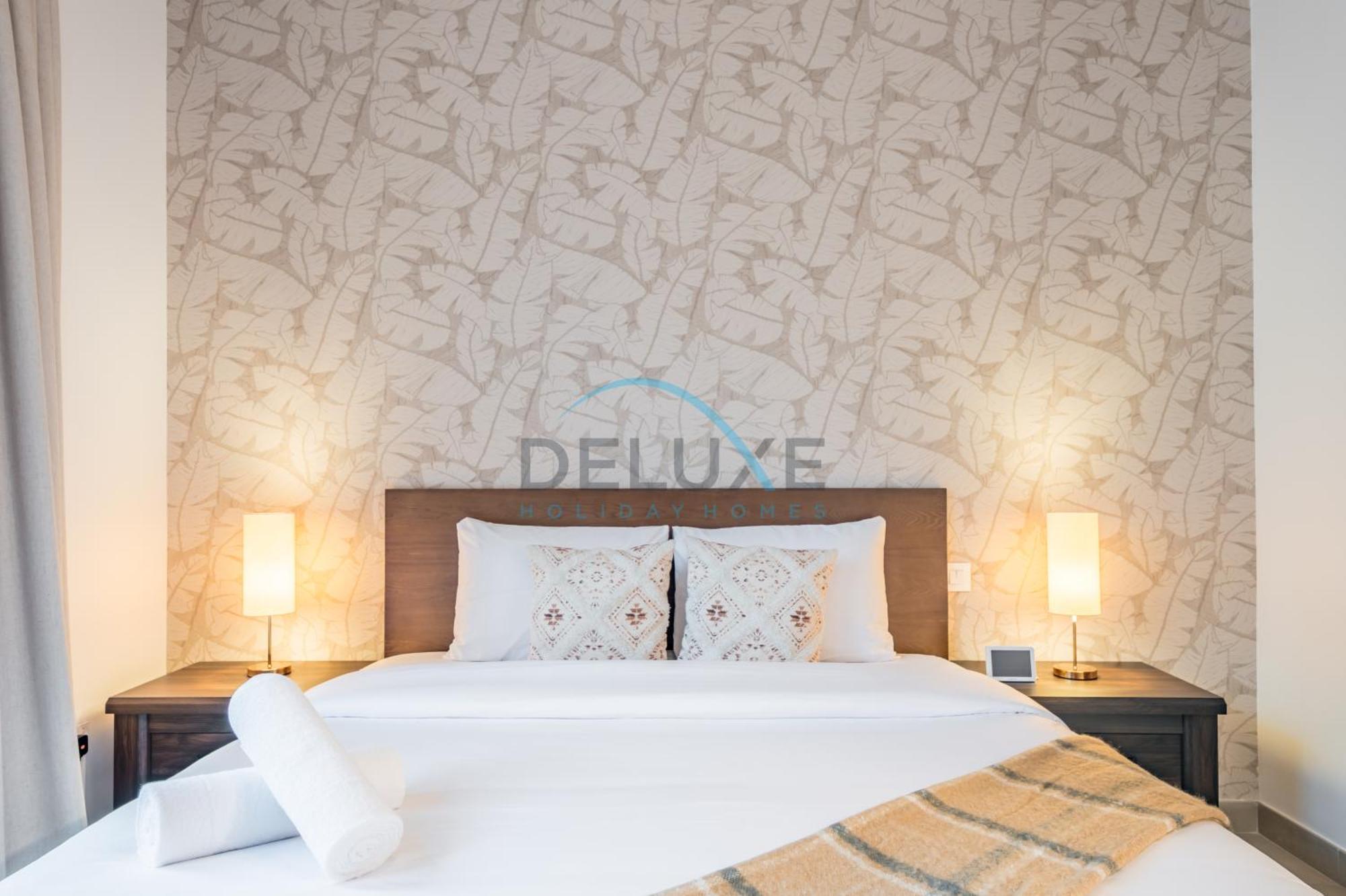 Cozy 1br Getaway In Sparkle Tower 3, Marina Buy Deluxe Homes *