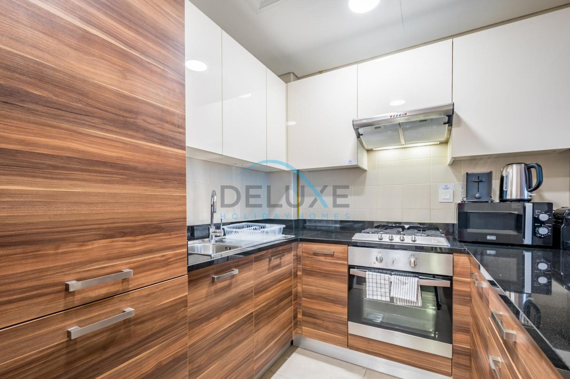 Apartment Cozy 1br Getaway In Sparkle Tower 3, Marina Buy Deluxe Homes