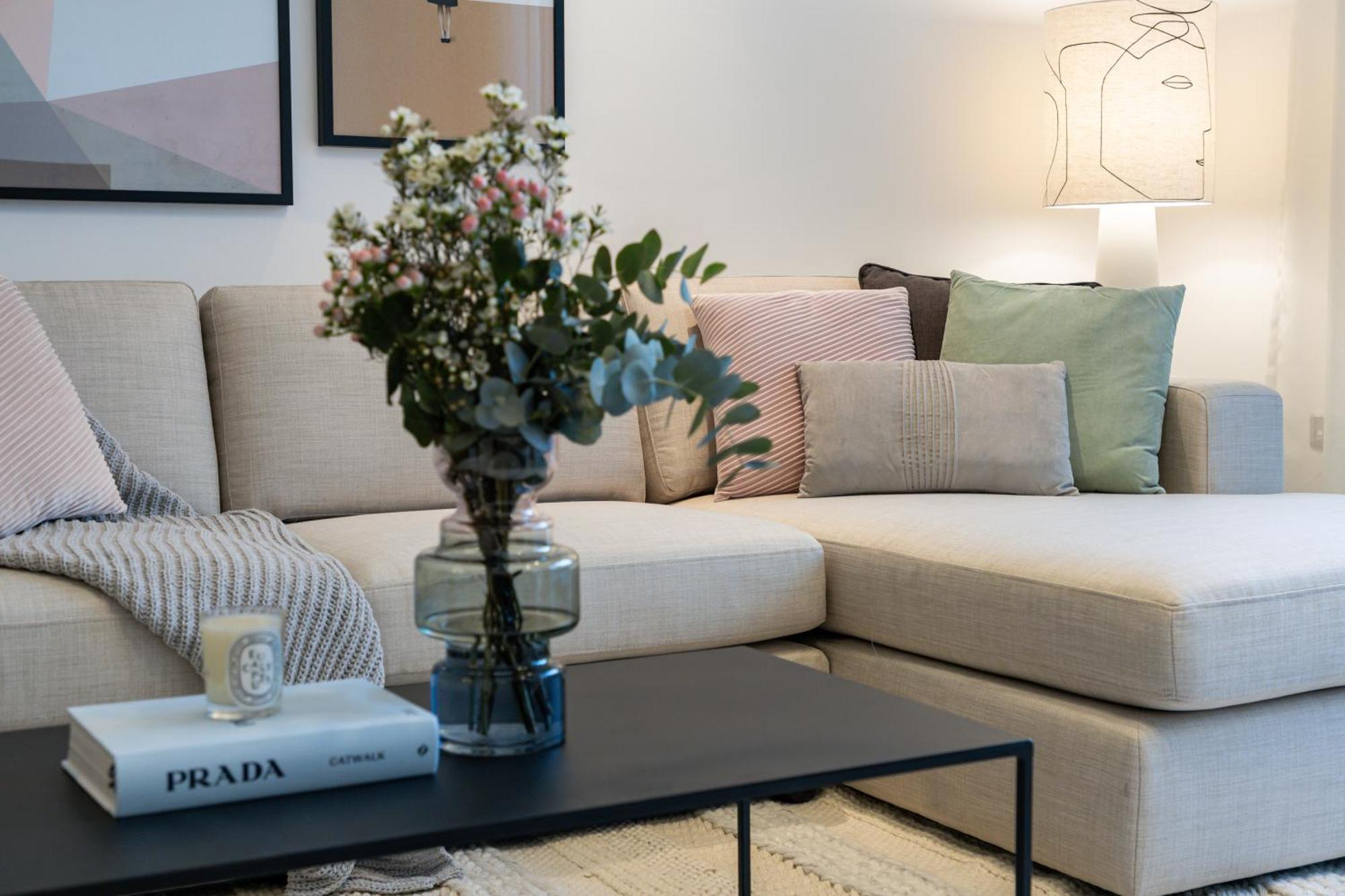 2br Api 1000 Community View Jumeirah * Dubai