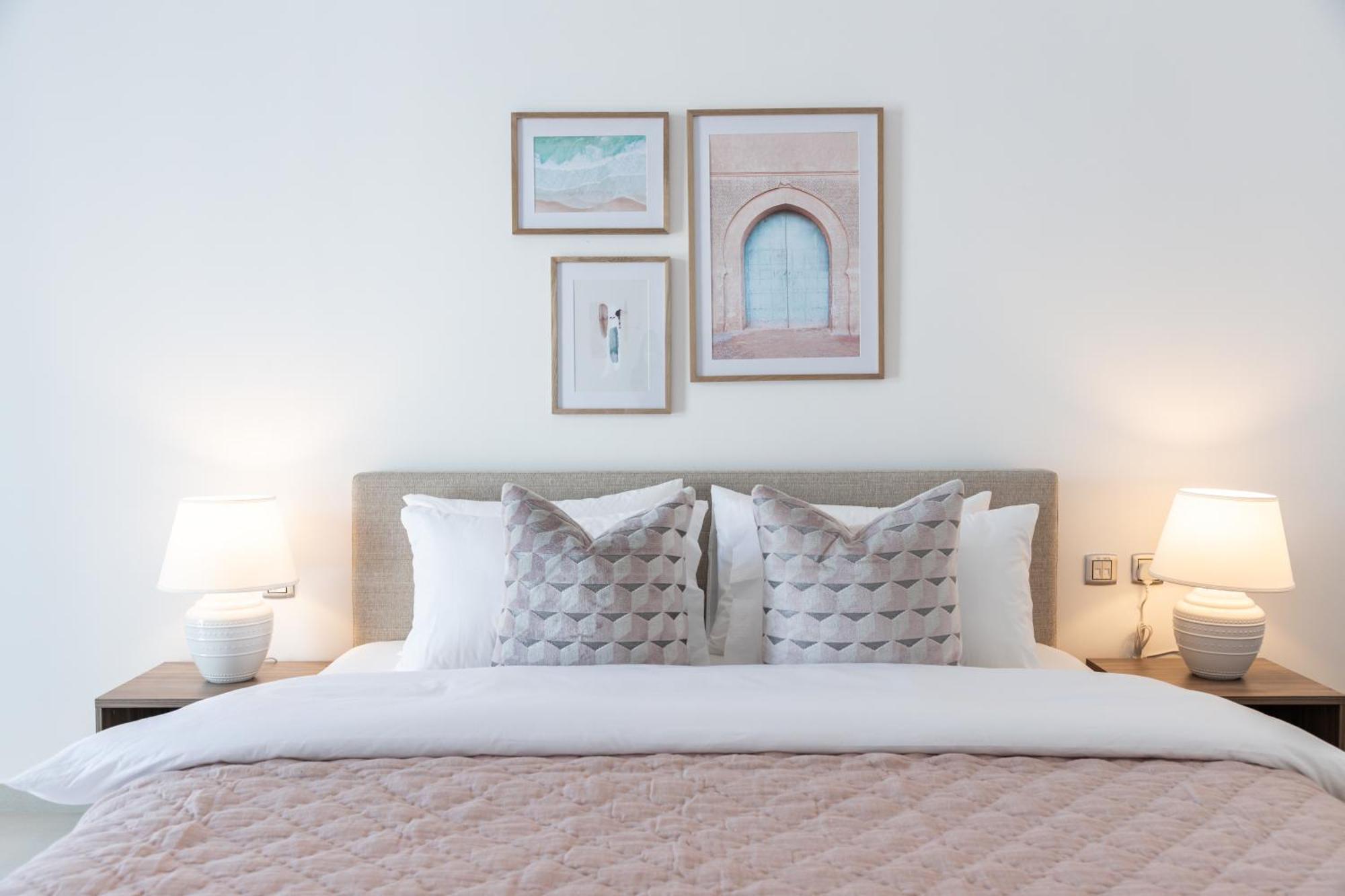 Apartment 2br Api 1000 Community View Jumeirah Dubai