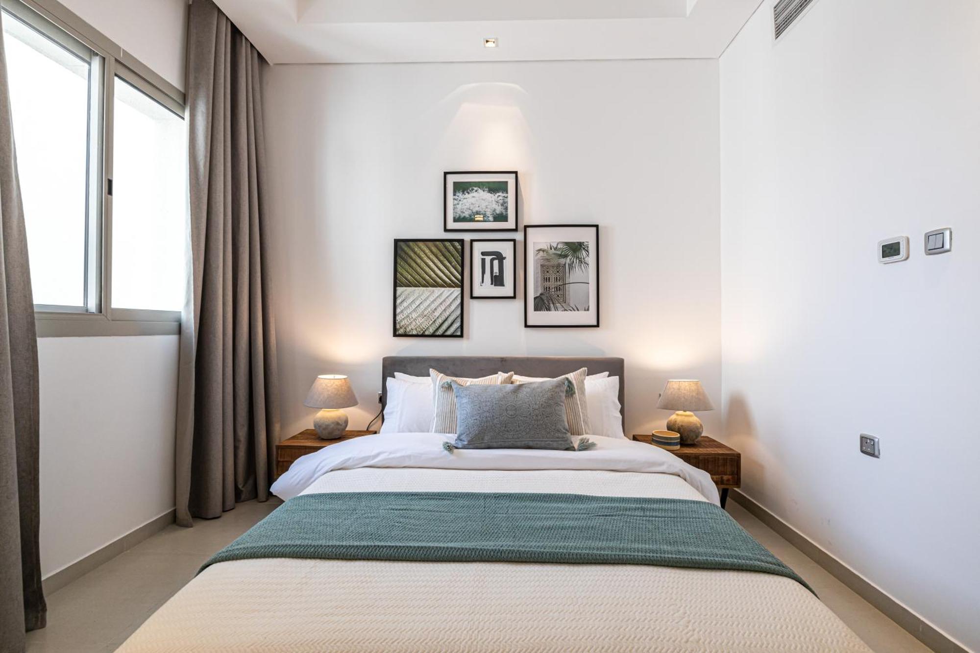 2br Api 1000 Community View Jumeirah *