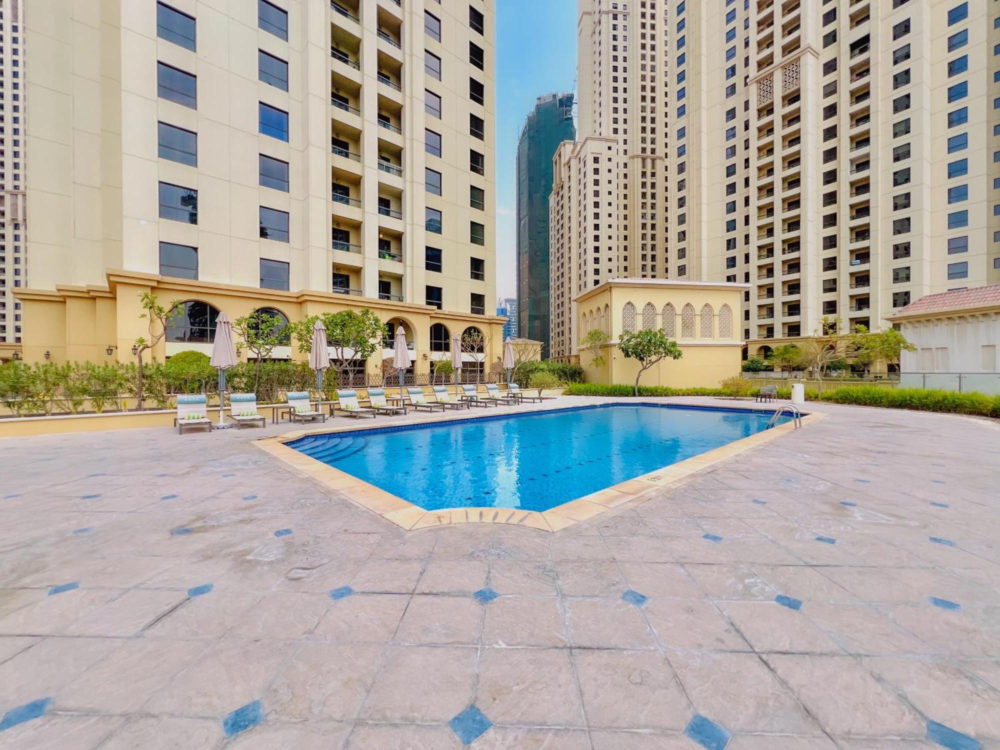 Sea View In Jbr - 2 Bedroom In Front Of The