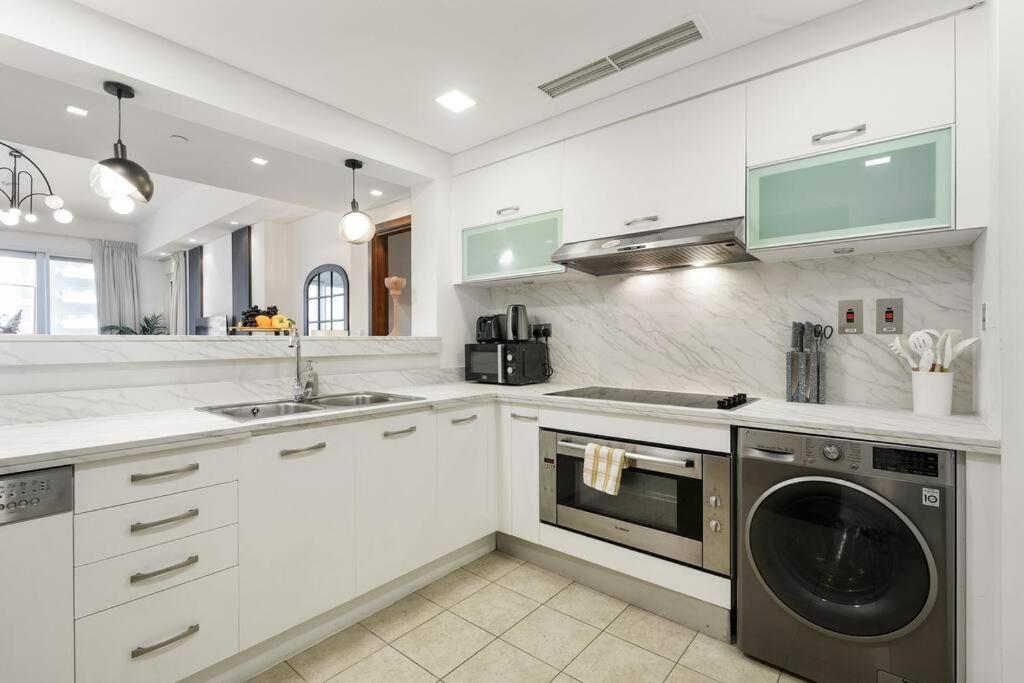 Luxury 2br And Maid With Stunning Marina View