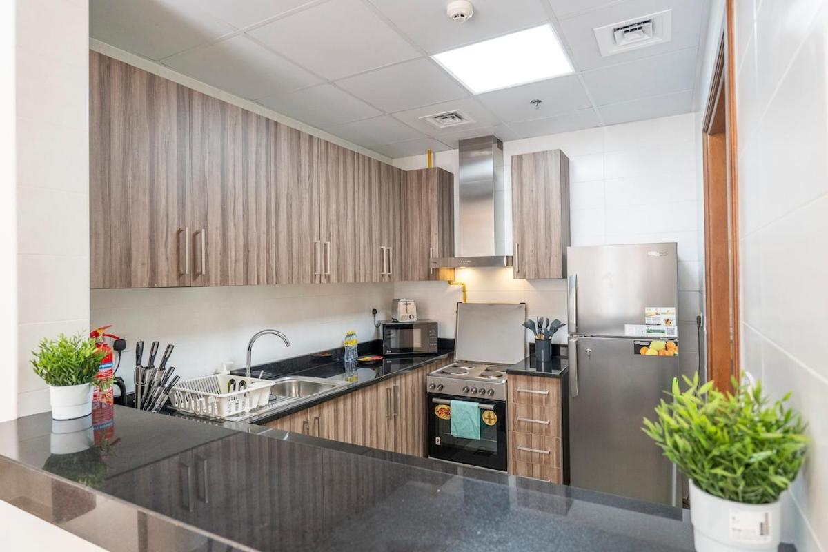 Sophisticated 1br Near Burj Khalifa * Dubai