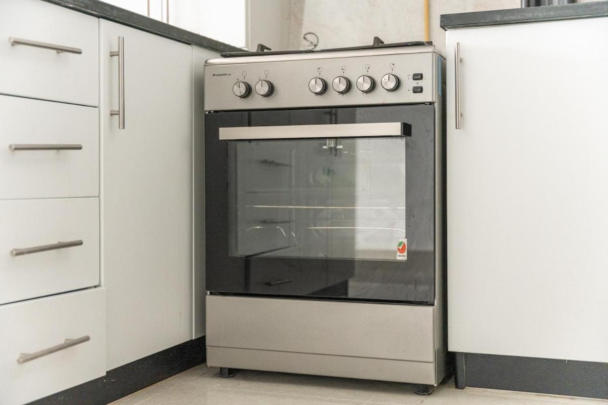 Elegant 2-bedroom With Modern Kitchenette In Jvc * Dubai