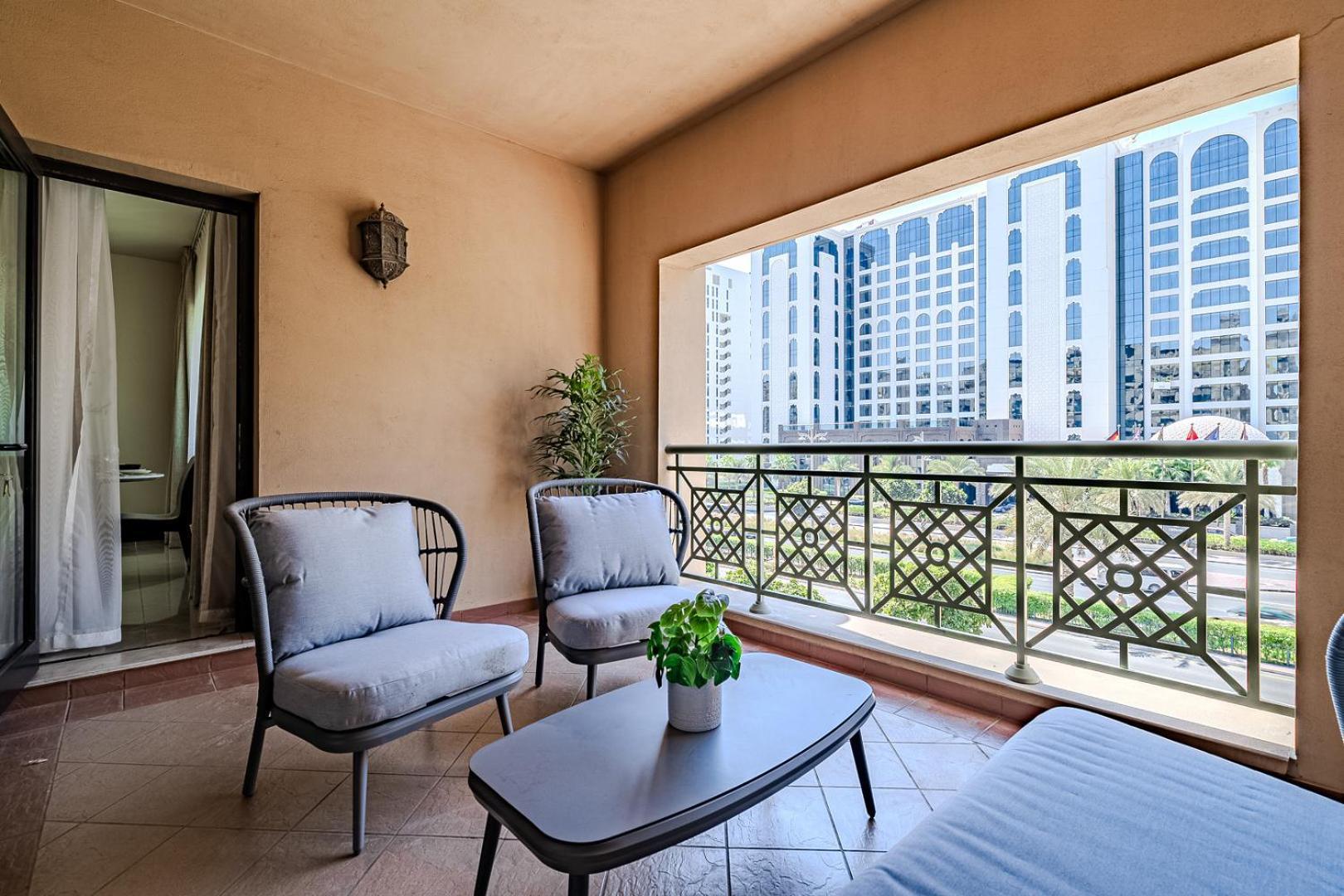 Apartment With Palm Jumeirah View I Golden Mile *