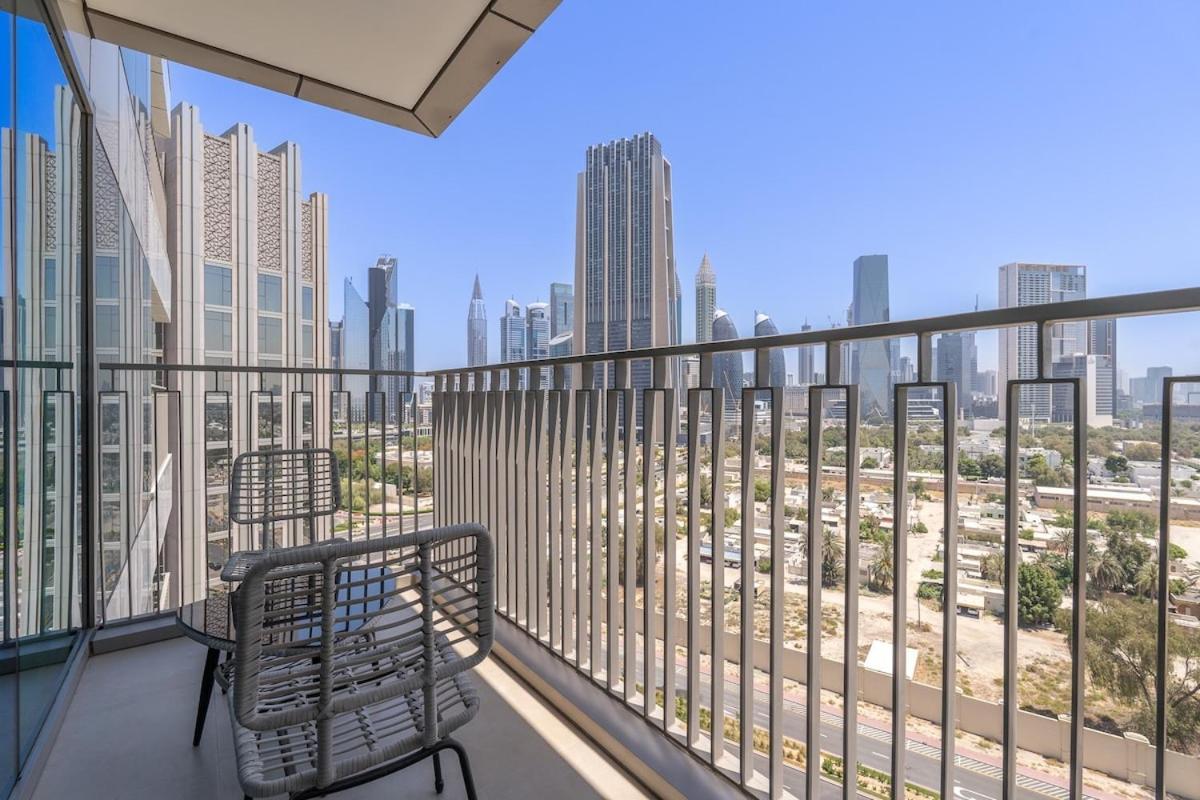 Elegant 2-bedroom With Comfy Living Area In Downtown Dubai