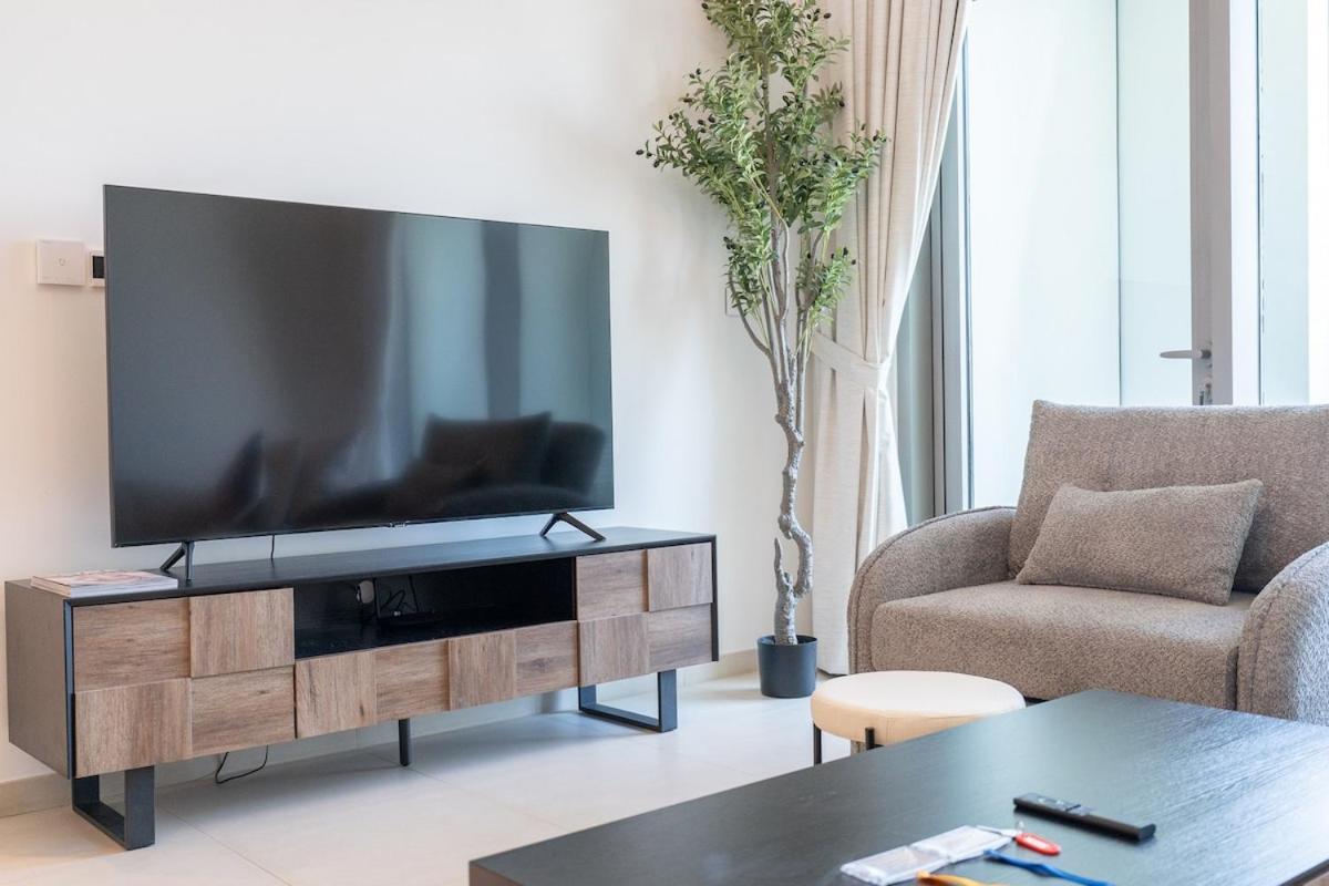 Elegant 2-bedroom With Comfy Living Area In Downtown Apartment Dubai