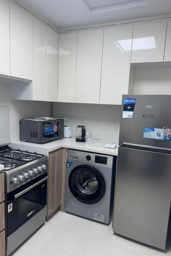 Apartment Hayyak Stunning Mirdif Hills *