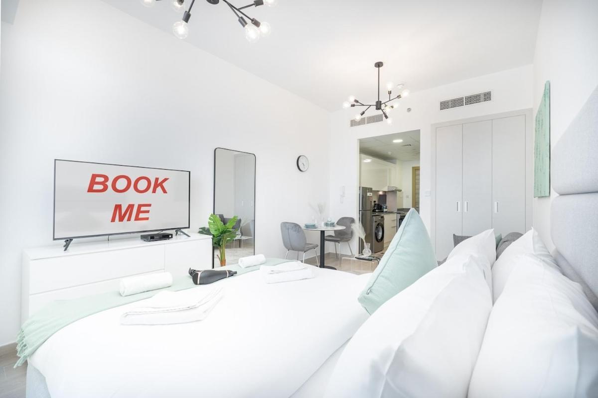 Calm And Comfy At Bloom Heights A In Jvc! Apartment